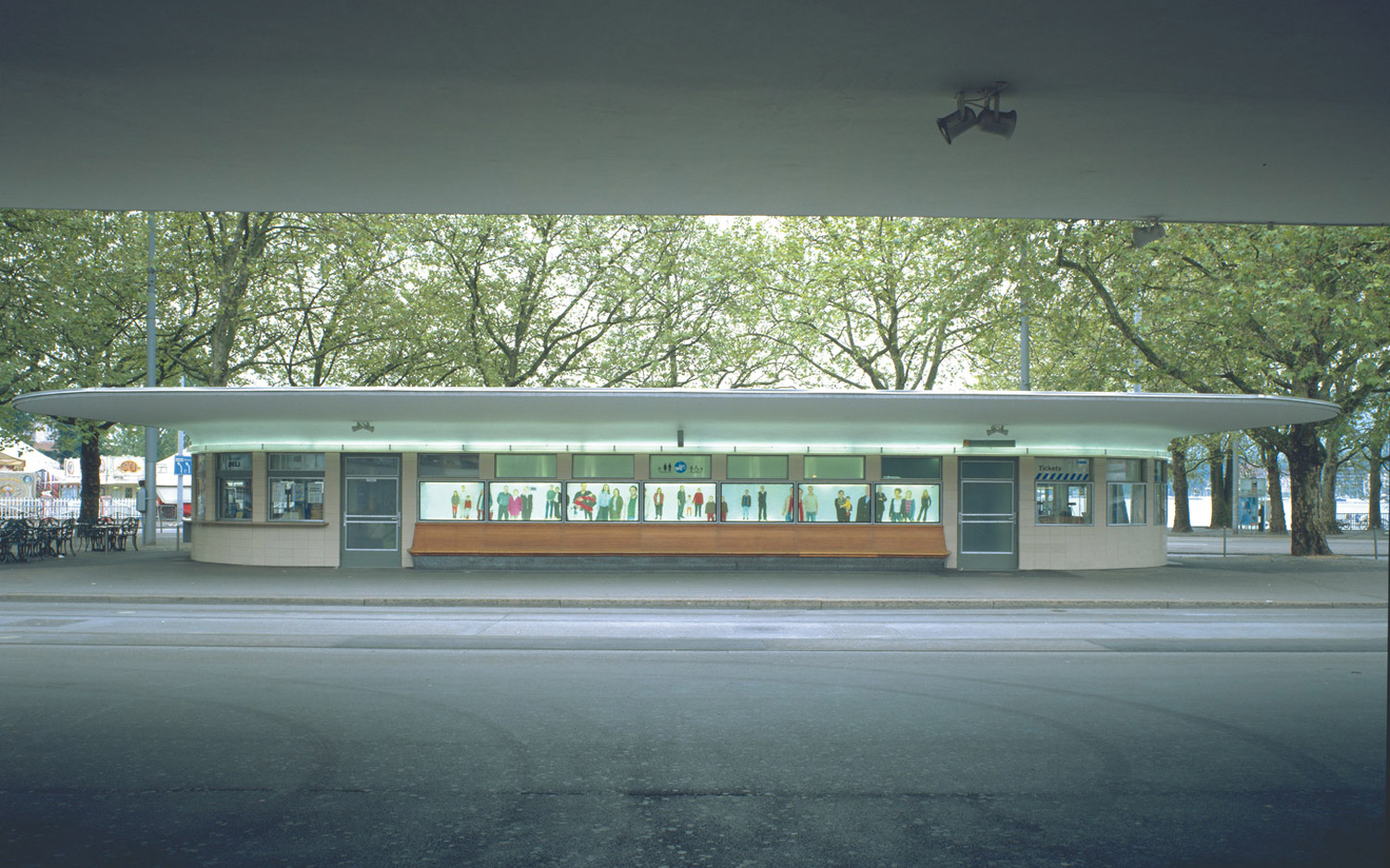 D_03_Dienstgebäude Bellevueplatz Zürich_02_5x8